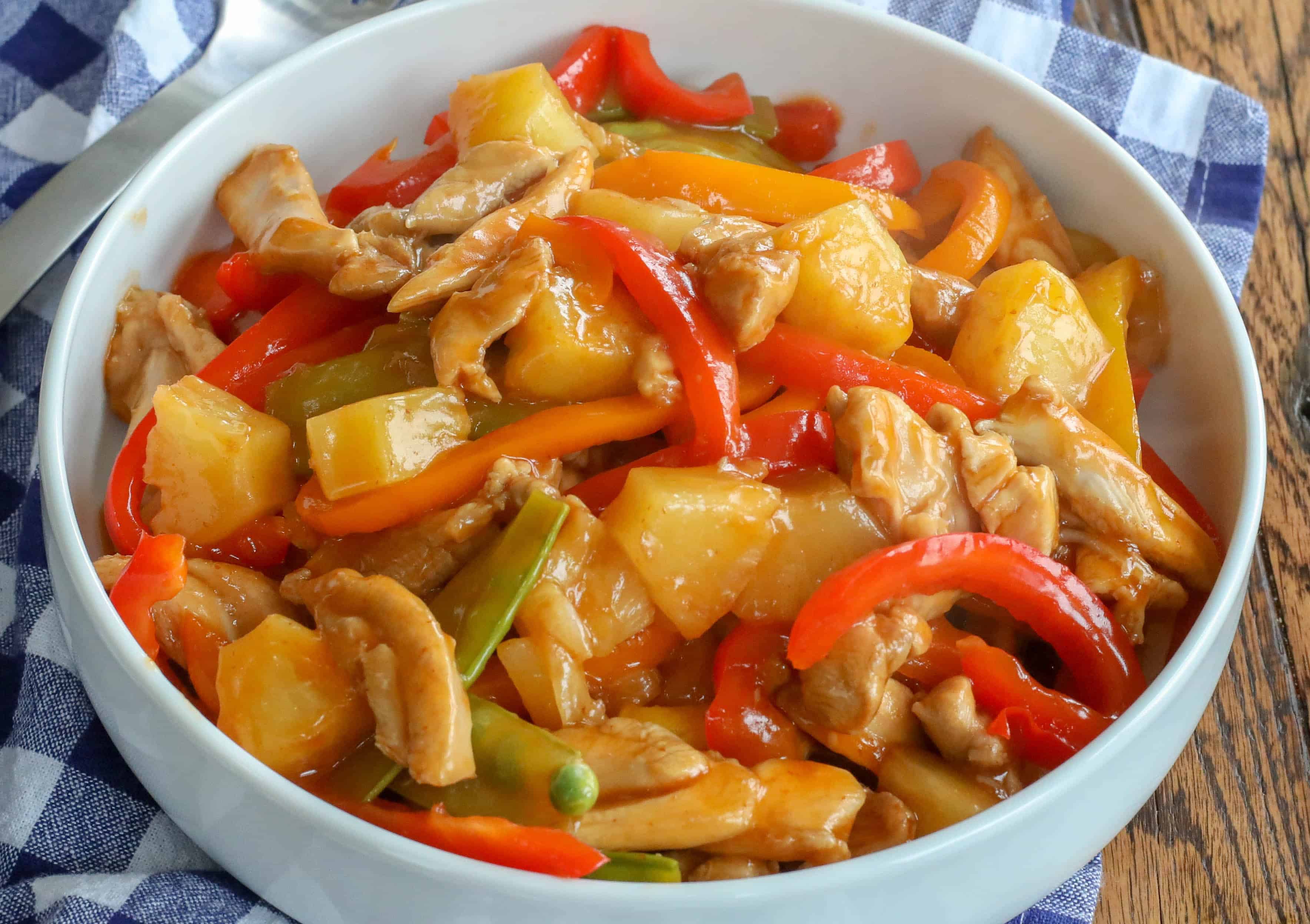 Quick Homemade Sriracha Sweet and Sour Chicken Stir Fry